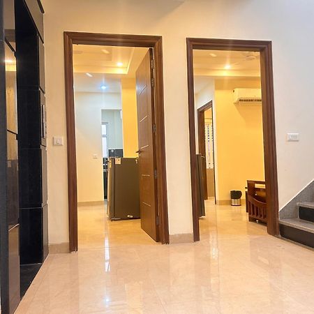 Lime Tree Service Apartment - Medanta Medicity, 古尔冈 外观 照片