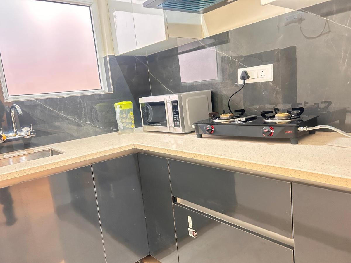 Lime Tree Service Apartment - Medanta Medicity, 古尔冈 外观 照片