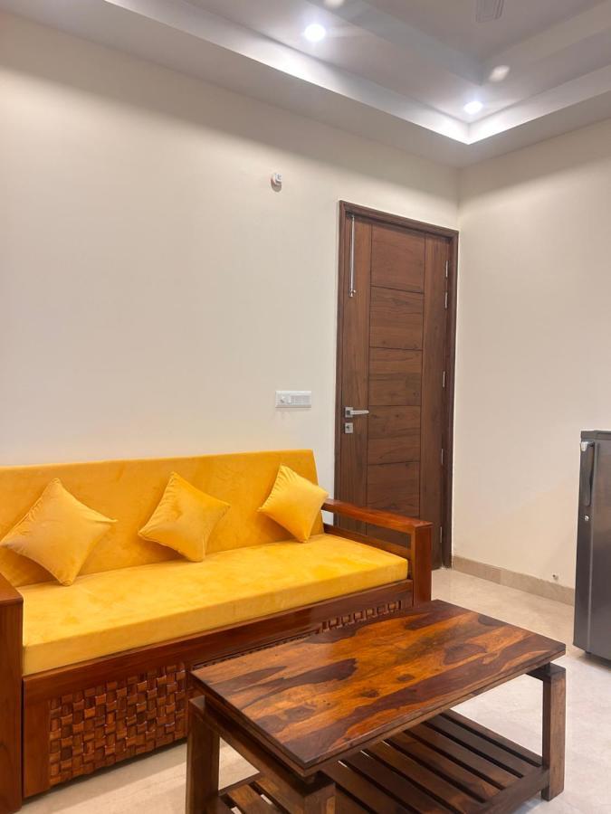 Lime Tree Service Apartment - Medanta Medicity, 古尔冈 外观 照片