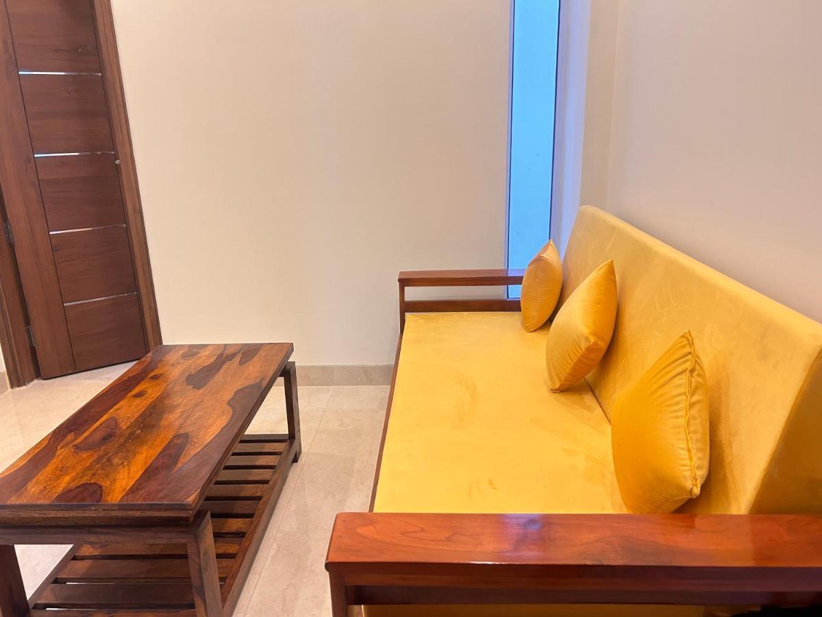 Lime Tree Service Apartment - Medanta Medicity, 古尔冈 外观 照片