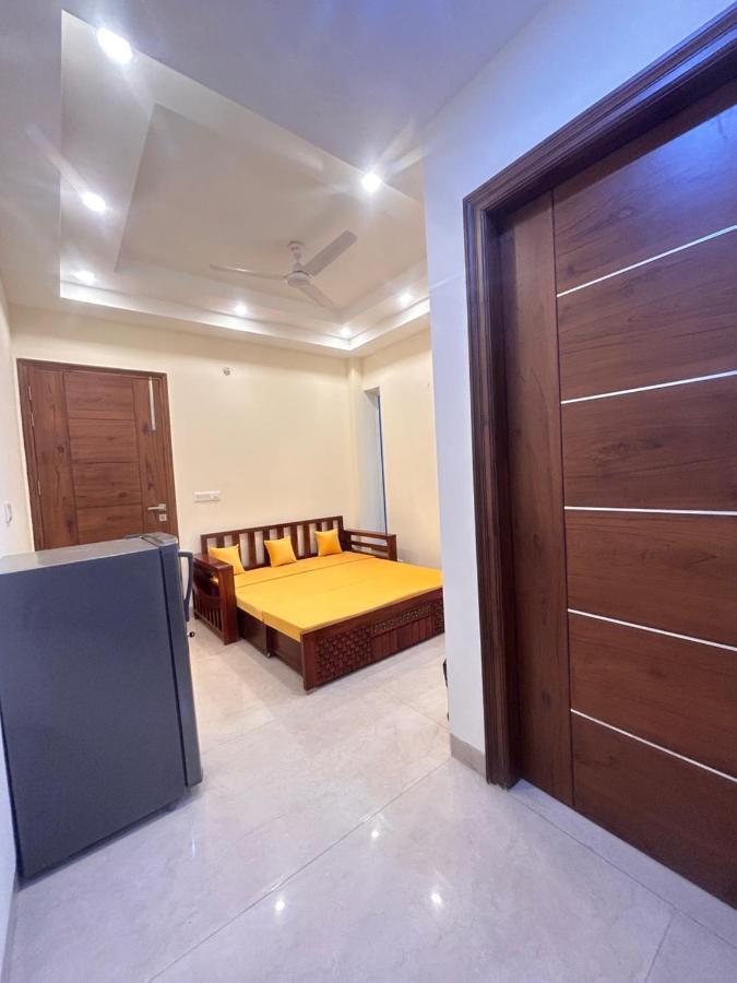 Lime Tree Service Apartment - Medanta Medicity, 古尔冈 外观 照片
