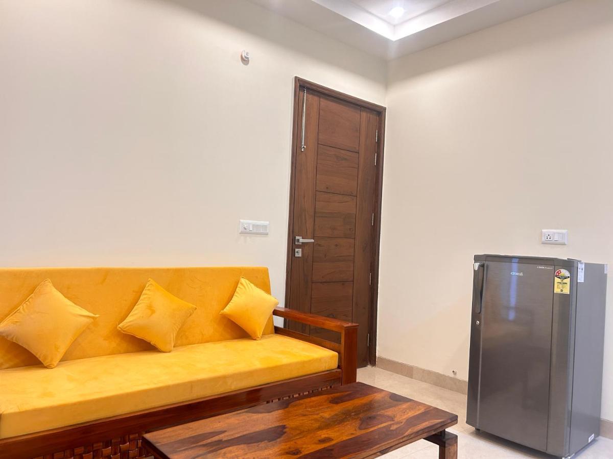 Lime Tree Service Apartment - Medanta Medicity, 古尔冈 外观 照片
