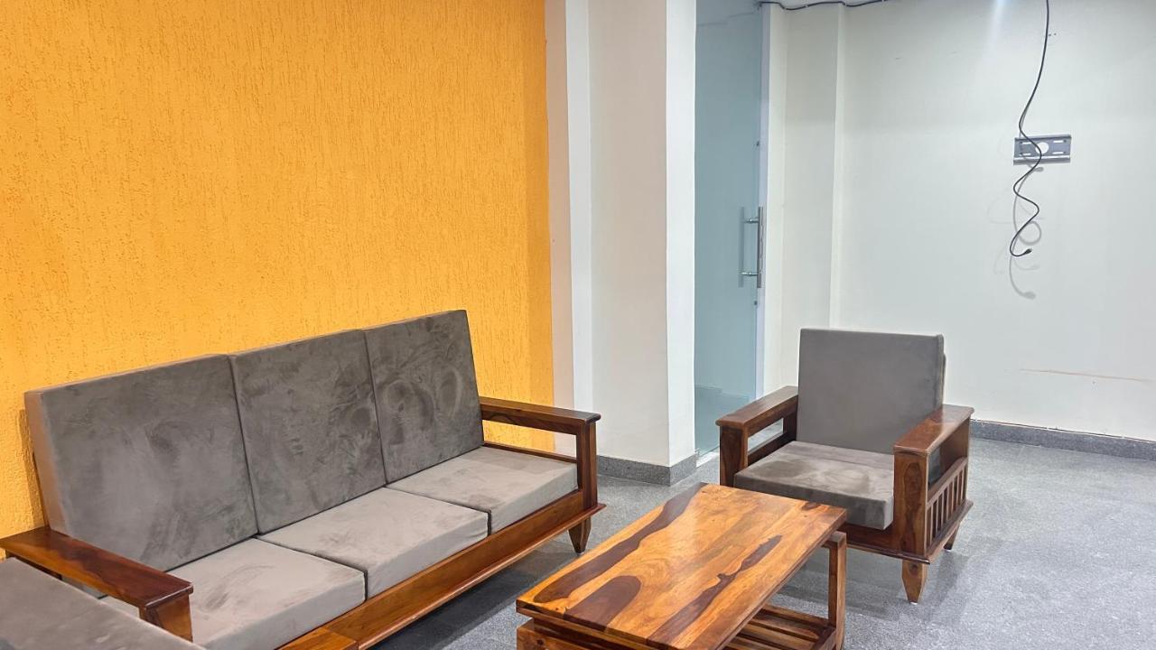 Lime Tree Service Apartment - Medanta Medicity, 古尔冈 外观 照片