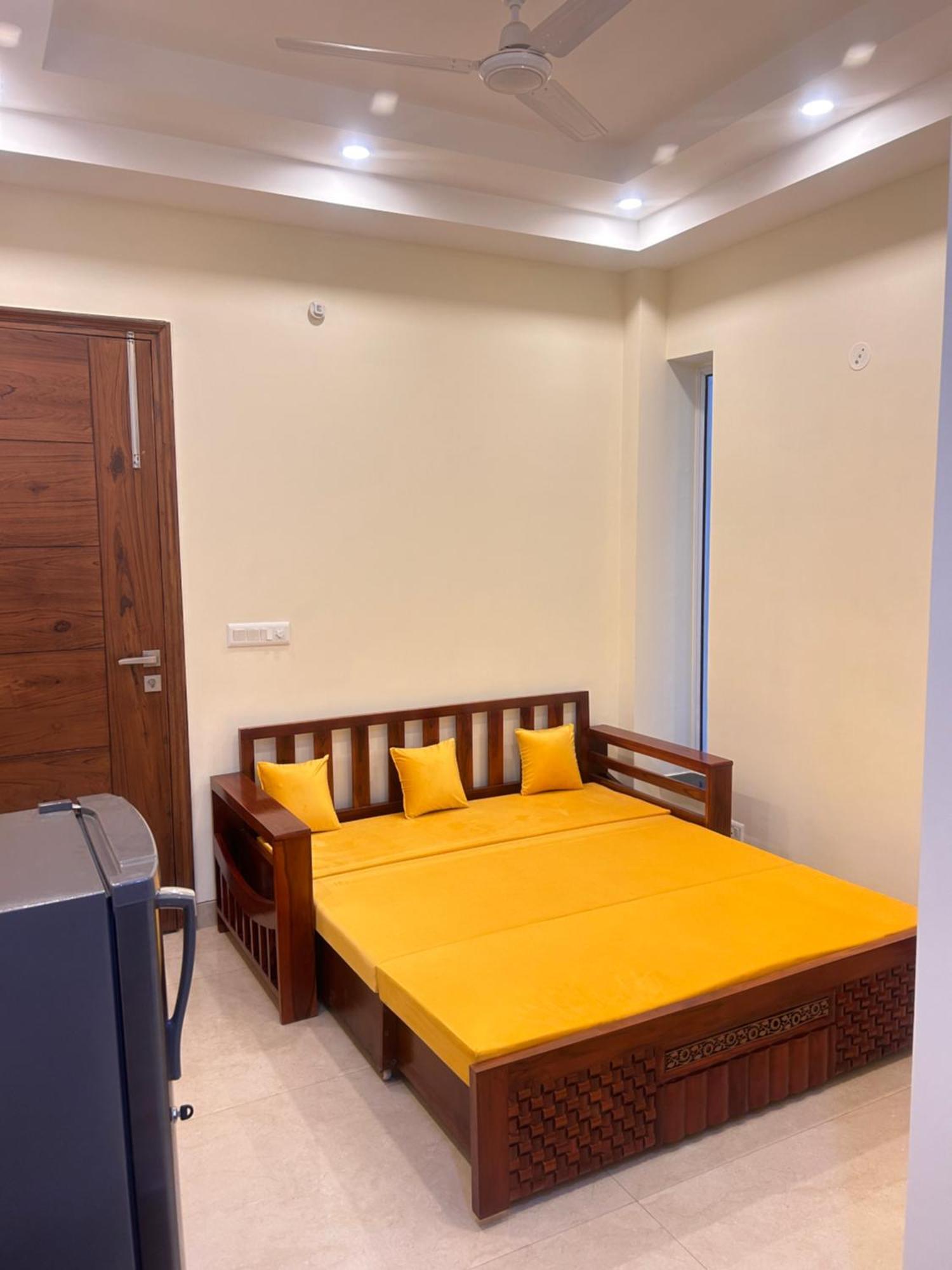 Lime Tree Service Apartment - Medanta Medicity, 古尔冈 外观 照片