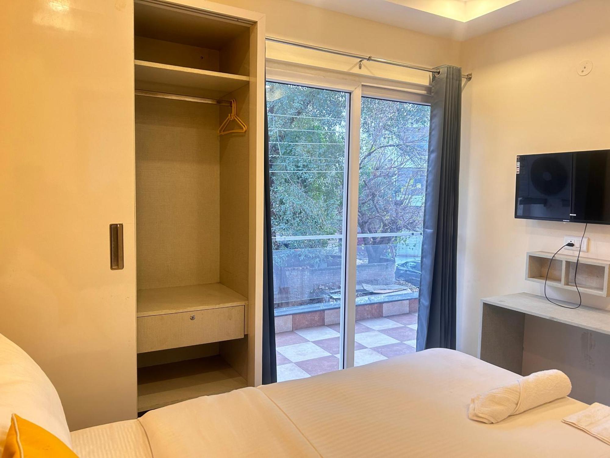 Lime Tree Service Apartment - Medanta Medicity, 古尔冈 外观 照片